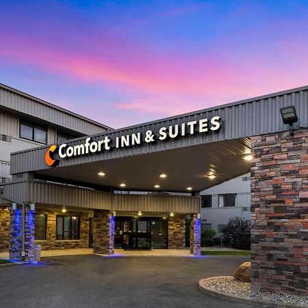 Comfort Inn & Suites North At The Pyramids Indianapolis Extérieur photo
